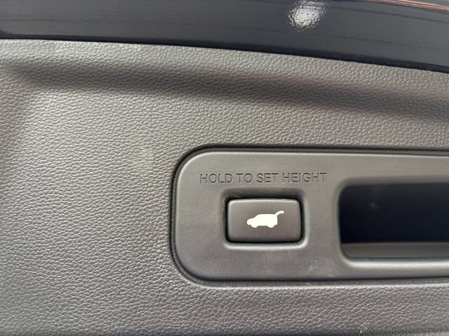 Used 2023 Acura MDX A-Spec AWD/4WD image 18