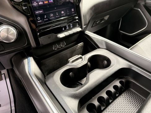 Used 2025 RAM 1500 Laramie image 20