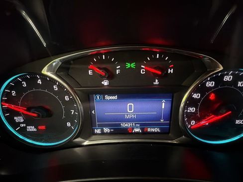 Used 2020 Chevrolet Equinox LT image 12