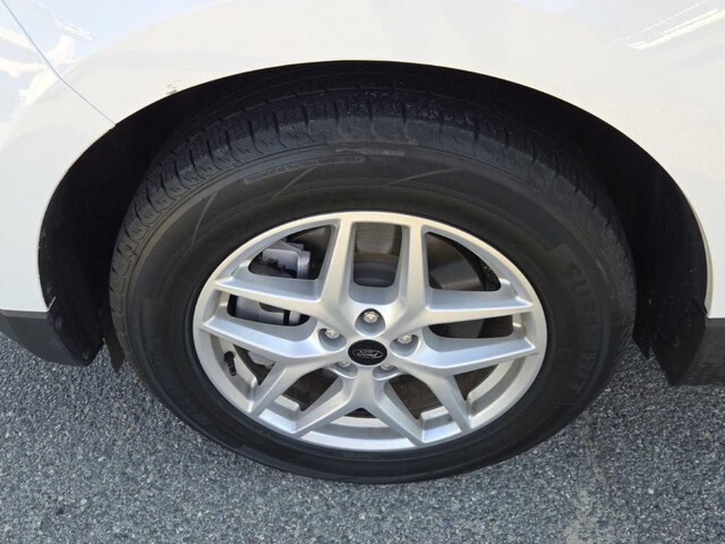 Used 2024 Ford Edge SEL AWD/4WD image 5
