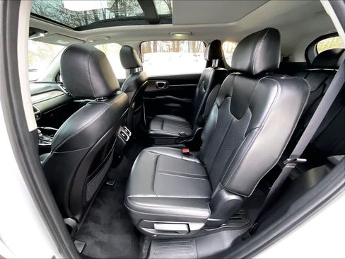 Used 2023 Kia Sorento X-Line EX image 15