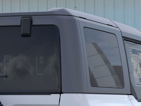 Used 2025 Ford Bronco Big Bend image 25