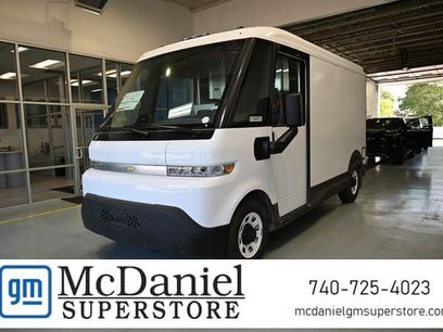 New 2025 Chevrolet Brightdrop 400 w/ Power Door Package