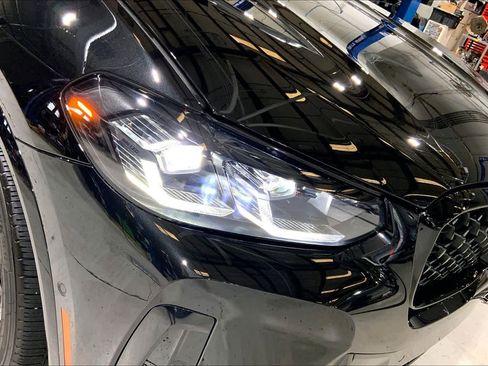 Used 2024 BMW X4 xDrive30i w/ Premium Package image 28