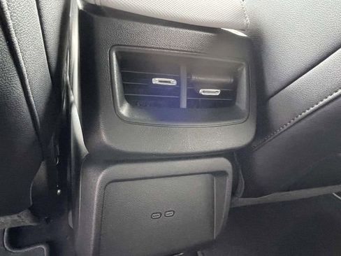 Certified 2025 Chevrolet Equinox EV LT image 12