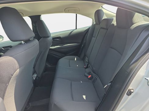 Used 2026 Toyota Corolla LE FWD image 13