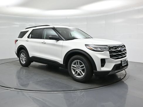 New 2026 Ford Explorer Active RWD image 54