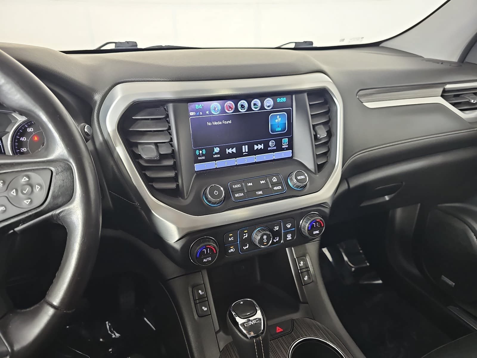Used 2019 GMC Acadia SLT w/ LPO, Cargo Package FWD image 20