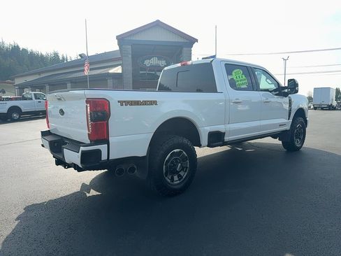 Used 2023 Ford F350 Lariat w/ Lariat Ultimate Package AWD/4WD image 6