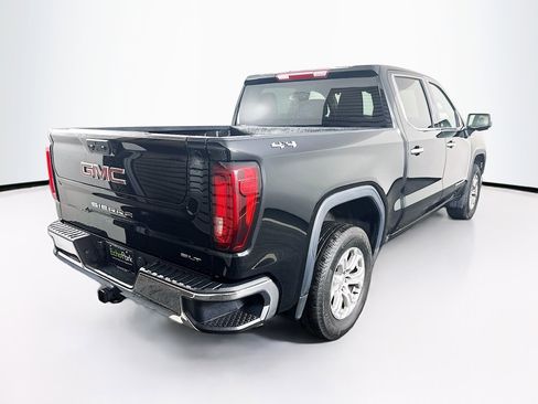 Used 2025 GMC Sierra 1500 SLT AWD/4WD image 9