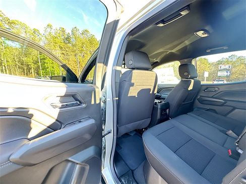 New 2026 GMC Canyon Elevation w/ Convenience Package image 17