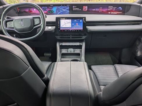 Used 2024 Lincoln Nautilus Reserve w/ Equipment Group 203A image 22