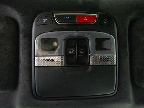 Used 2025 Kia Telluride SX Prestige AWD/4WD image 21