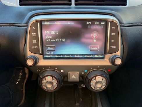 Used 2015 Chevrolet Camaro LT RWD image 15