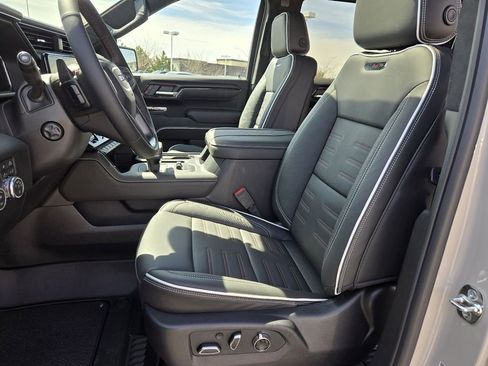 New 2026 GMC Sierra 1500 AT4X image 4