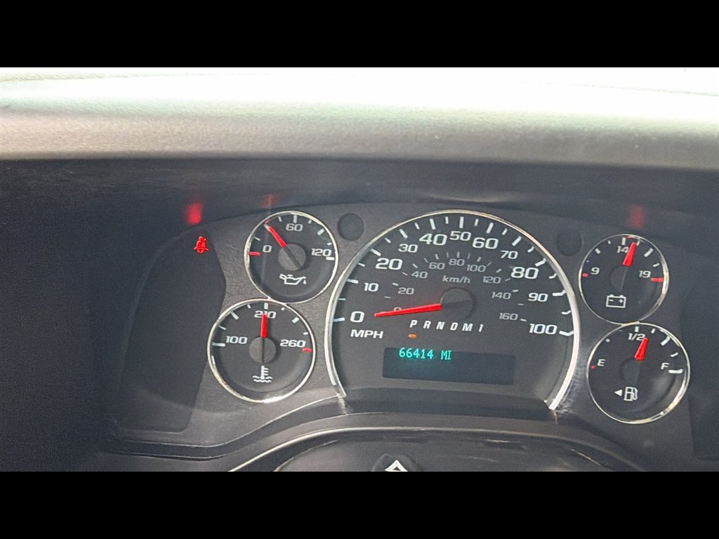 Used 2022 GMC Savana 2500 w/ Communications Package RWD image 13