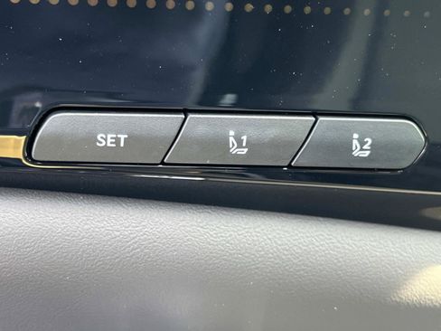New 2026 Kia Carnival SX Prestige FWD image 27