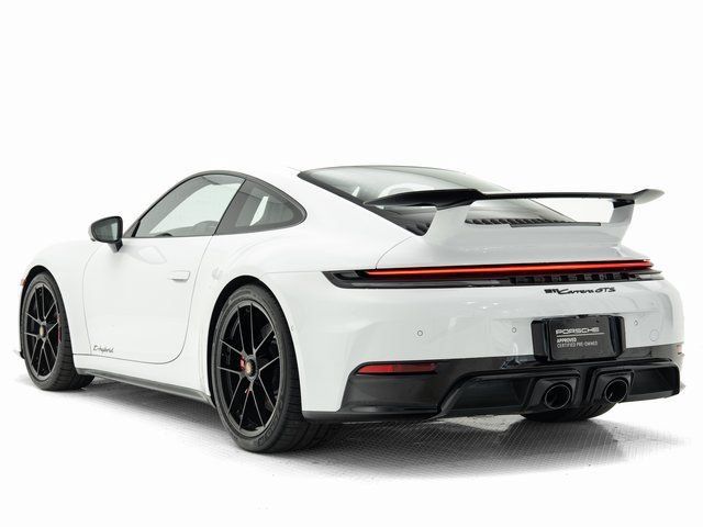 Certified 2025 Porsche 911 Carrera GTS RWD image 3