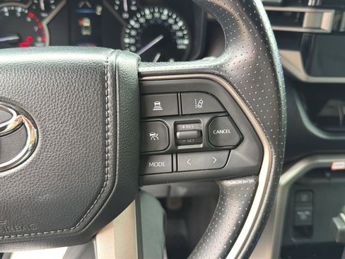 Used 2025 Toyota Tundra SR5 RWD image 31