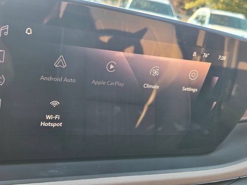 Used 2026 Buick Envista Avenir FWD image 48