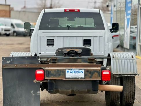 Used 2022 RAM 3500 Tradesman w/ Chrome Appearance Group image 4
