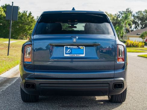 Used 2023 Rolls-Royce Cullinan Black Badge w/ Leather Finishing Pack image 7