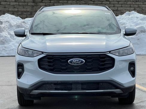 New 2026 Ford Escape ST-Line Select w/ Class II Trailer Tow Package AWD/4WD image 38