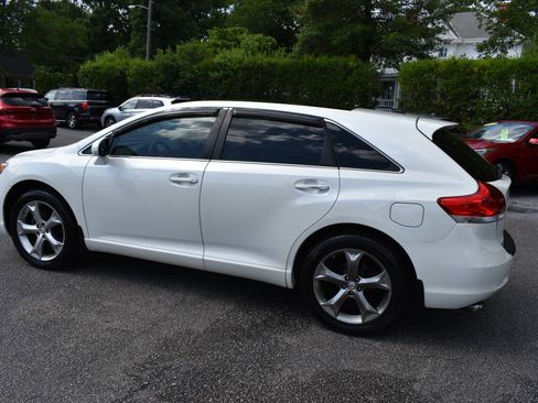 Used 2009 Toyota Venza AWD image 42