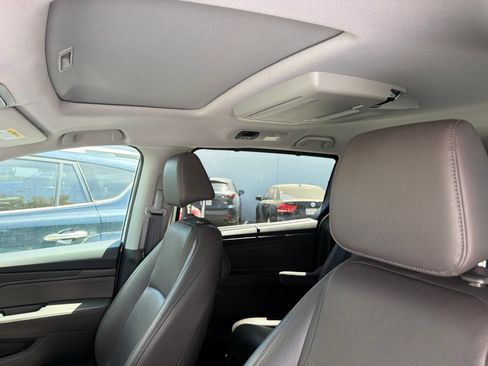 Used 2018 Honda Odyssey EX-L image 8