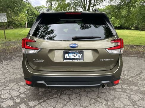 Certified 2023 Subaru Forester Limited AWD/4WD image 7