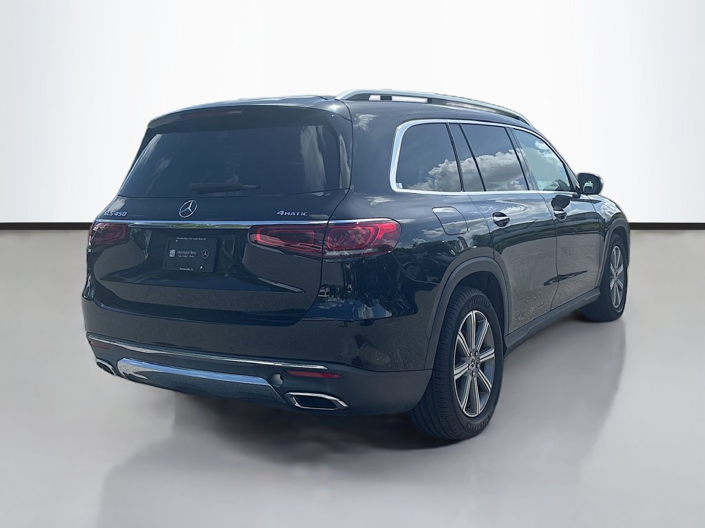 Used 2022 Mercedes-Benz GLS 450 4MATIC image 3