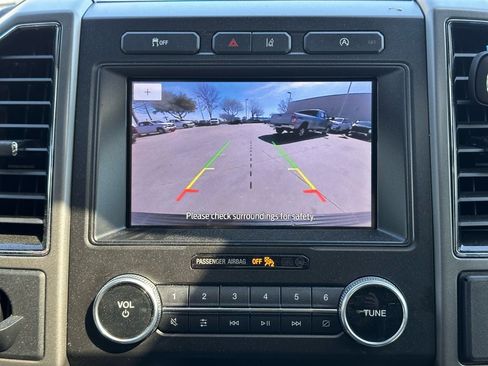 Used 2021 Ford Expedition XLT image 44