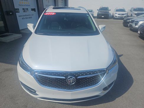 Used 2019 Buick Enclave Avenir w/ Avenir Technology Package FWD image 11
