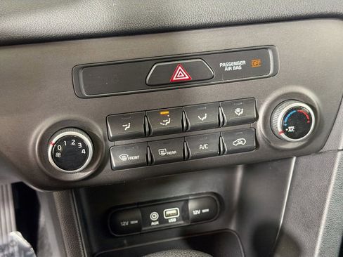 Used 2018 Kia Sportage LX FWD image 17