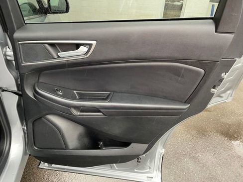 Used 2024 Ford Edge SEL w/ Convenience Package image 33