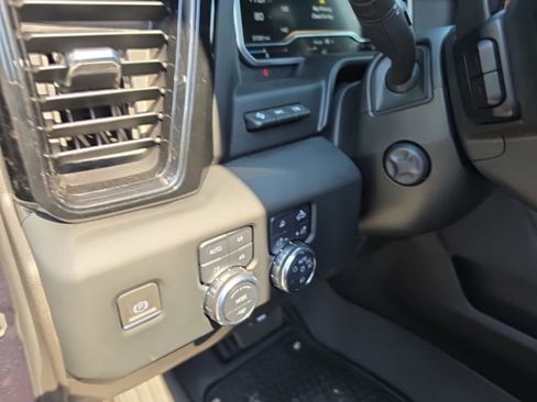 Used 2023 GMC Sierra 1500 AT4 w/ AT4 Premium Package image 19