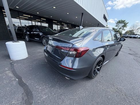 Used 2025 Honda Civic Sport image 8