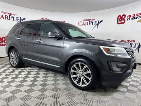 Used 2017 Ford Explorer Limited FWD image 1
