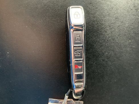 Used 2021 Kia Telluride EX w/ EX Premium Package FWD image 34