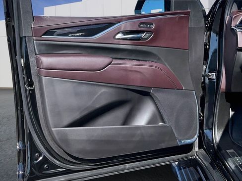 Used 2023 Cadillac Escalade Premium Luxury Platinum image 19