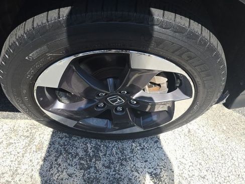 Used 2018 Honda HR-V EX image 24