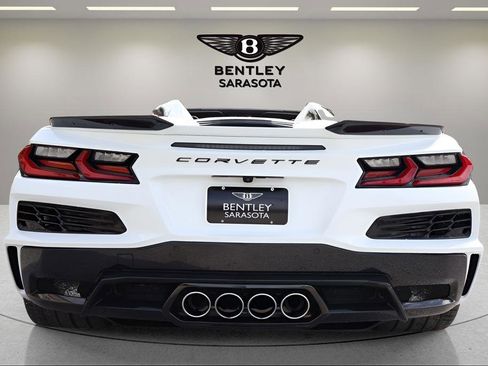 Used 2023 Chevrolet Corvette Z06 RWD image 7