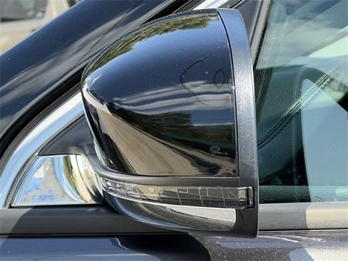 Used 2022 Jeep Compass Limited image 34