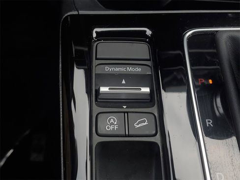 Certified 2025 Acura ADX A-Spec image 30