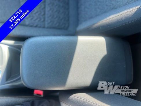 Used 2024 Chevrolet Equinox LT w/ LPO, Floor Liner Package image 18
