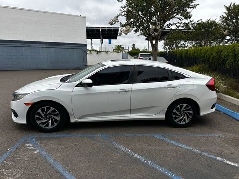 Used 2016 Honda Civic EX image 24