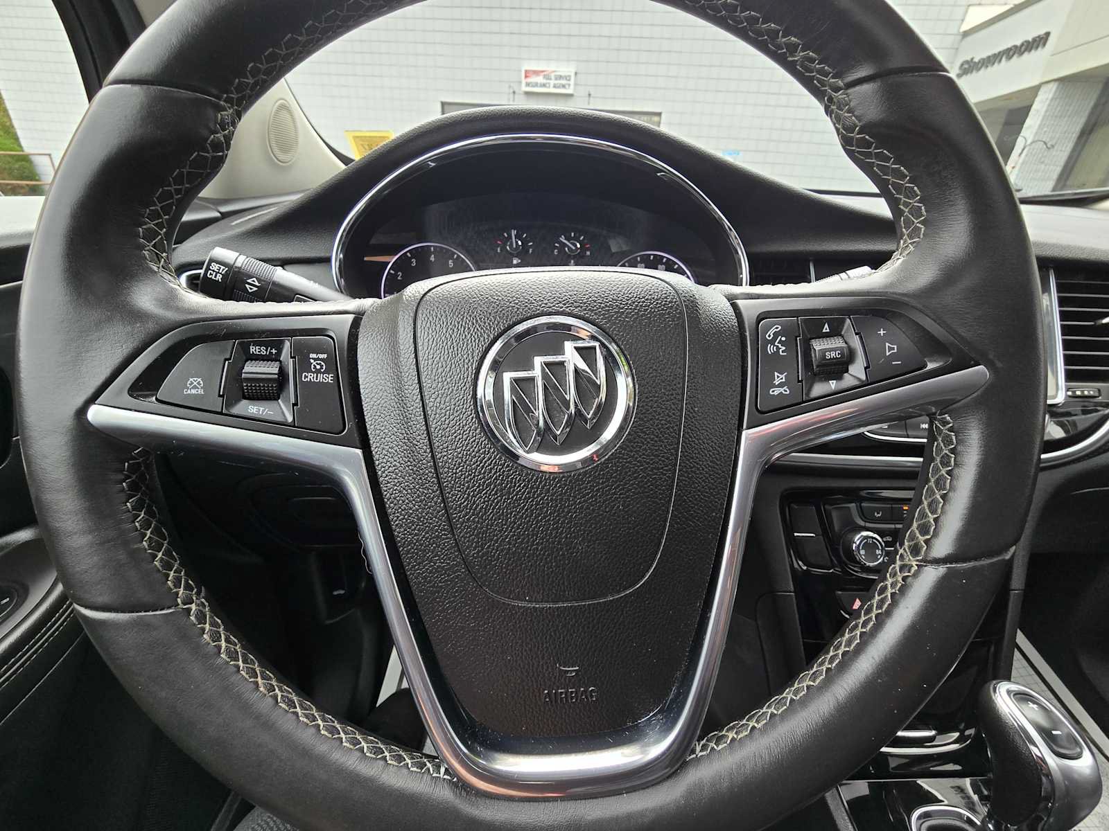 Used 2018 Buick Encore Preferred w/ Experience Buick Package FWD image 20