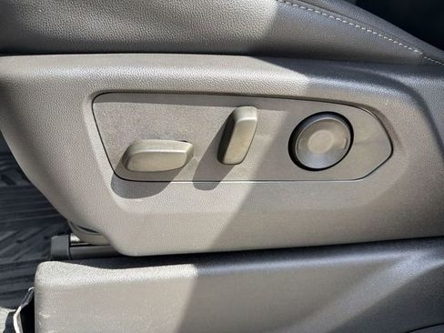 Used 2025 Chevrolet Silverado 1500 LT Trail Boss w/ LT Trail Boss Premium Package image 14