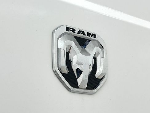 Used 2023 RAM ProMaster 3500 FWD image 38