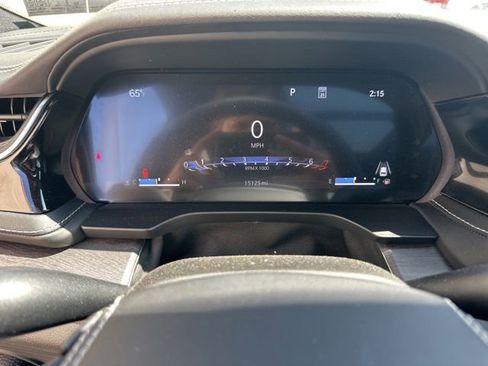 Used 2023 Jeep Grand Cherokee L Overland w/ Luxury Tech Group IV AWD/4WD image 27